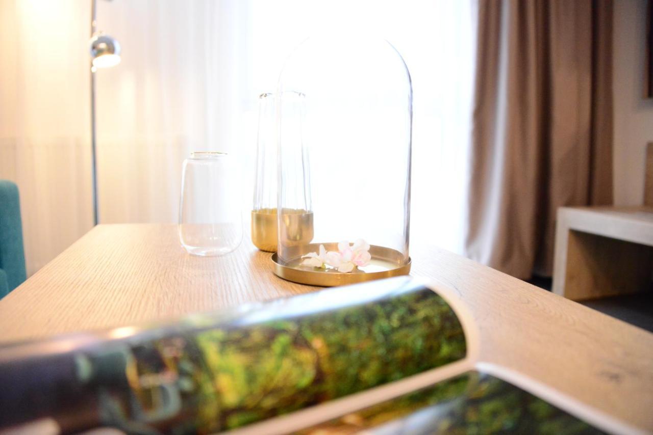 Luxstay Karben Neue Mitte - Self-Check-In Экстерьер фото
