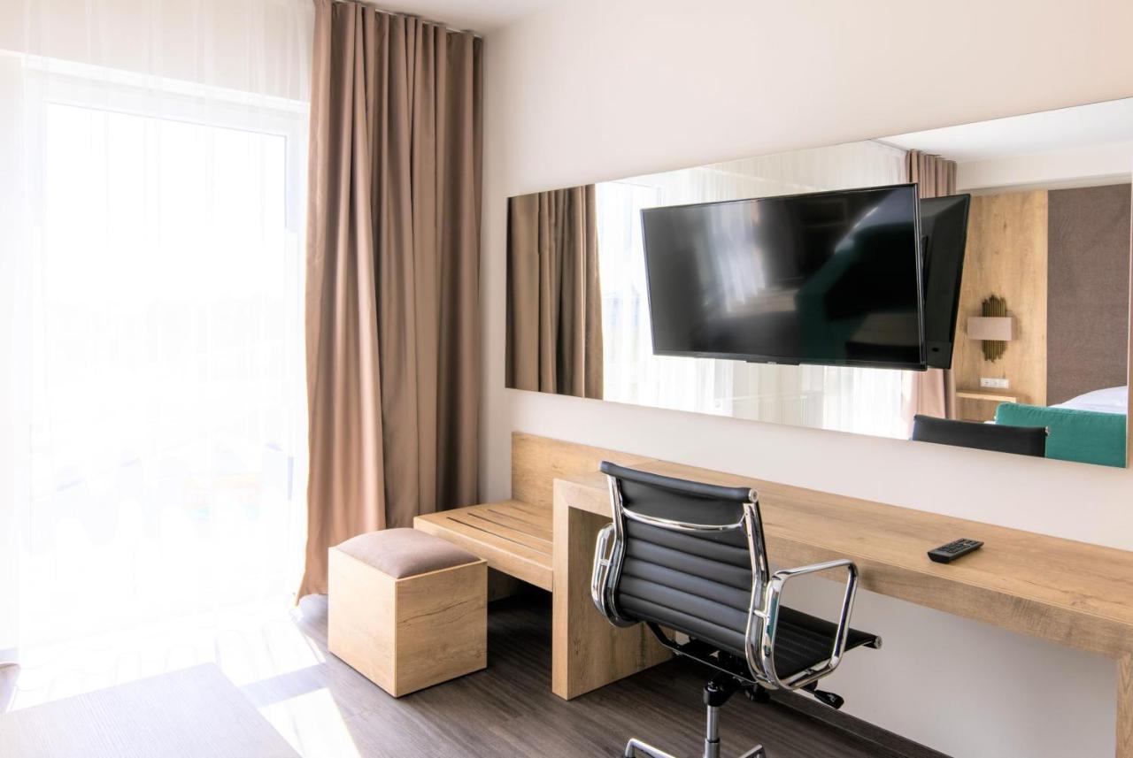 Luxstay Karben Neue Mitte - Self-Check-In Экстерьер фото