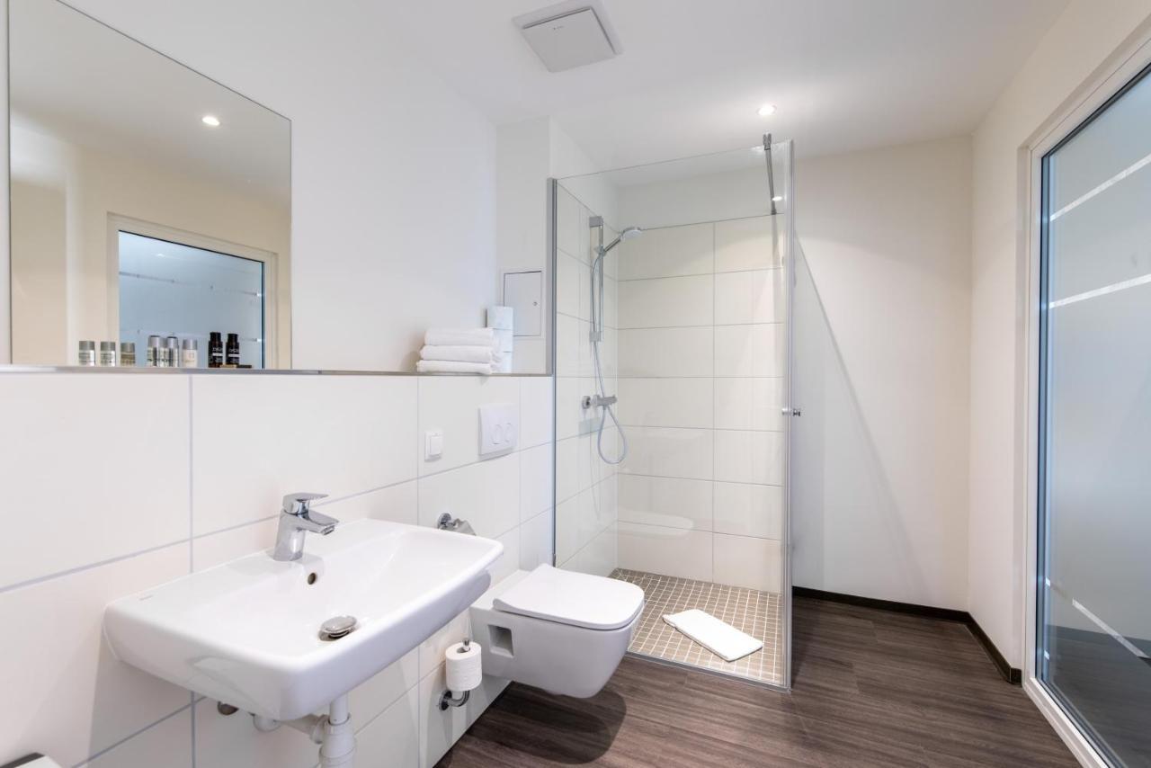 Luxstay Karben Neue Mitte - Self-Check-In Экстерьер фото